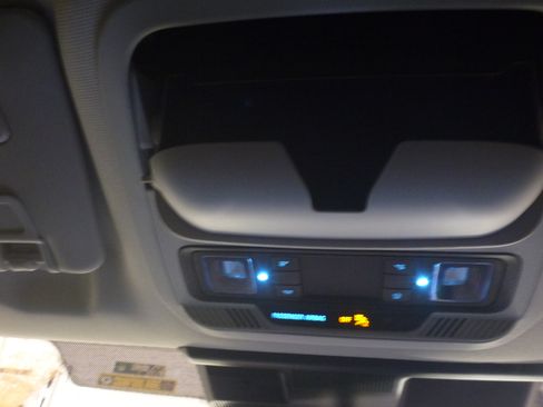 Used 2023 Ford Mustang Mach-E Premium image 26