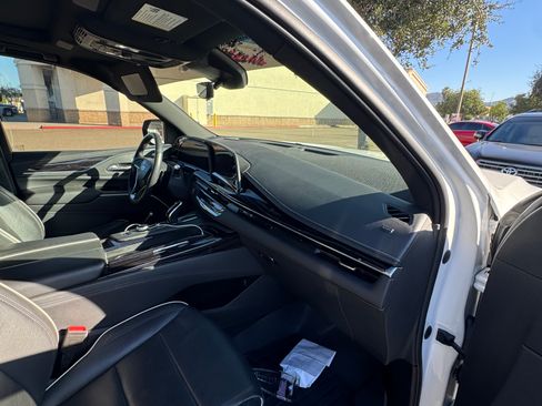 Used 2021 Cadillac Escalade Sport w/ Driver Assist Tech Package image 9