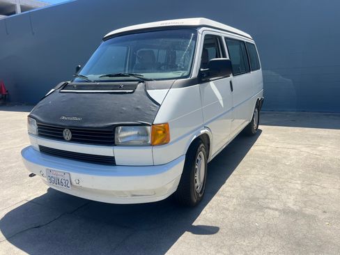 Used 1993 Volkswagen Eurovan MV FWD image 6