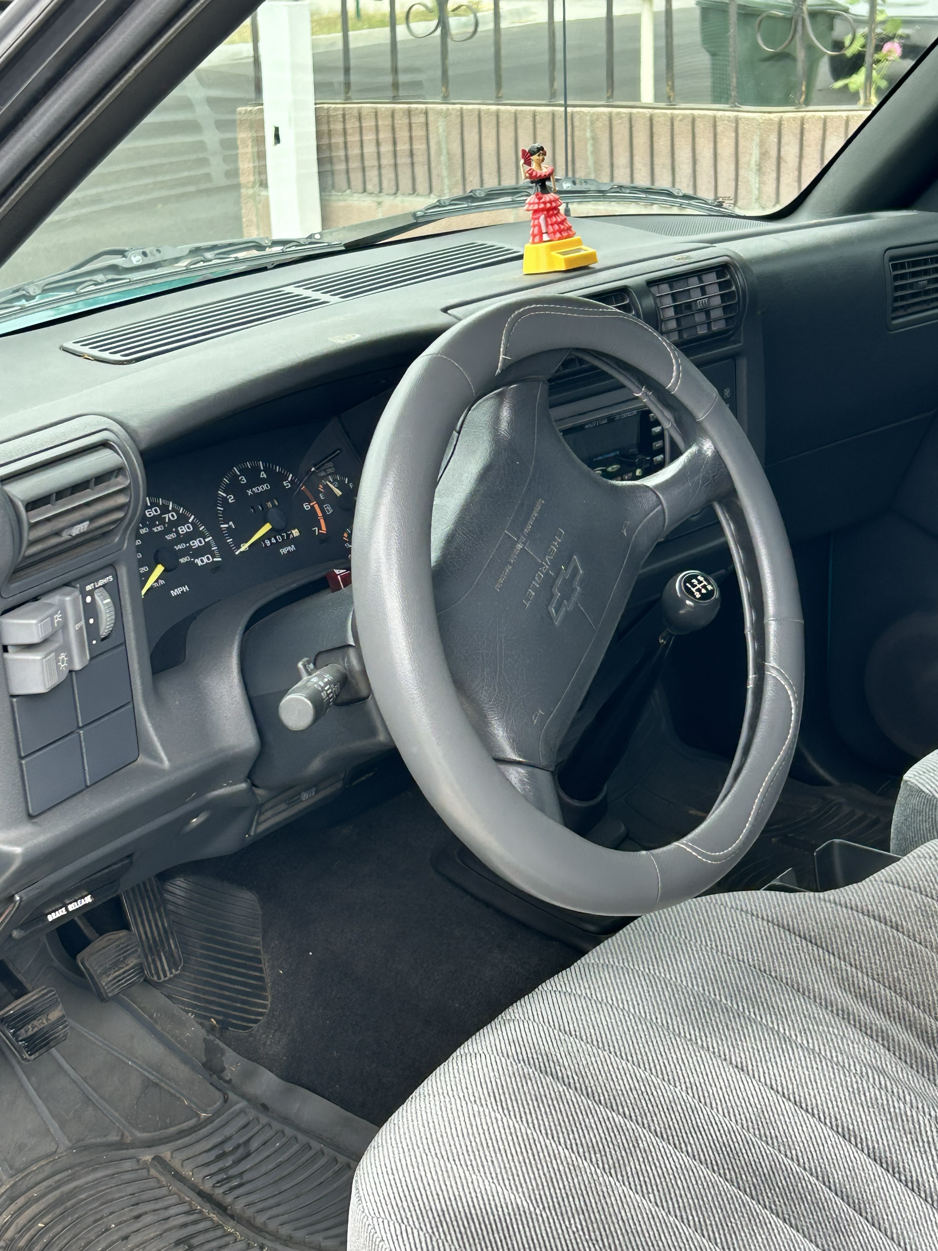 Used 1995 Chevrolet S10 Pickup 2WD Regular Cab image 6