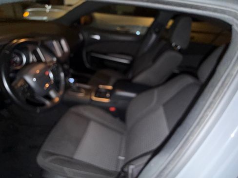 Used 2023 Dodge Charger SXT image 10