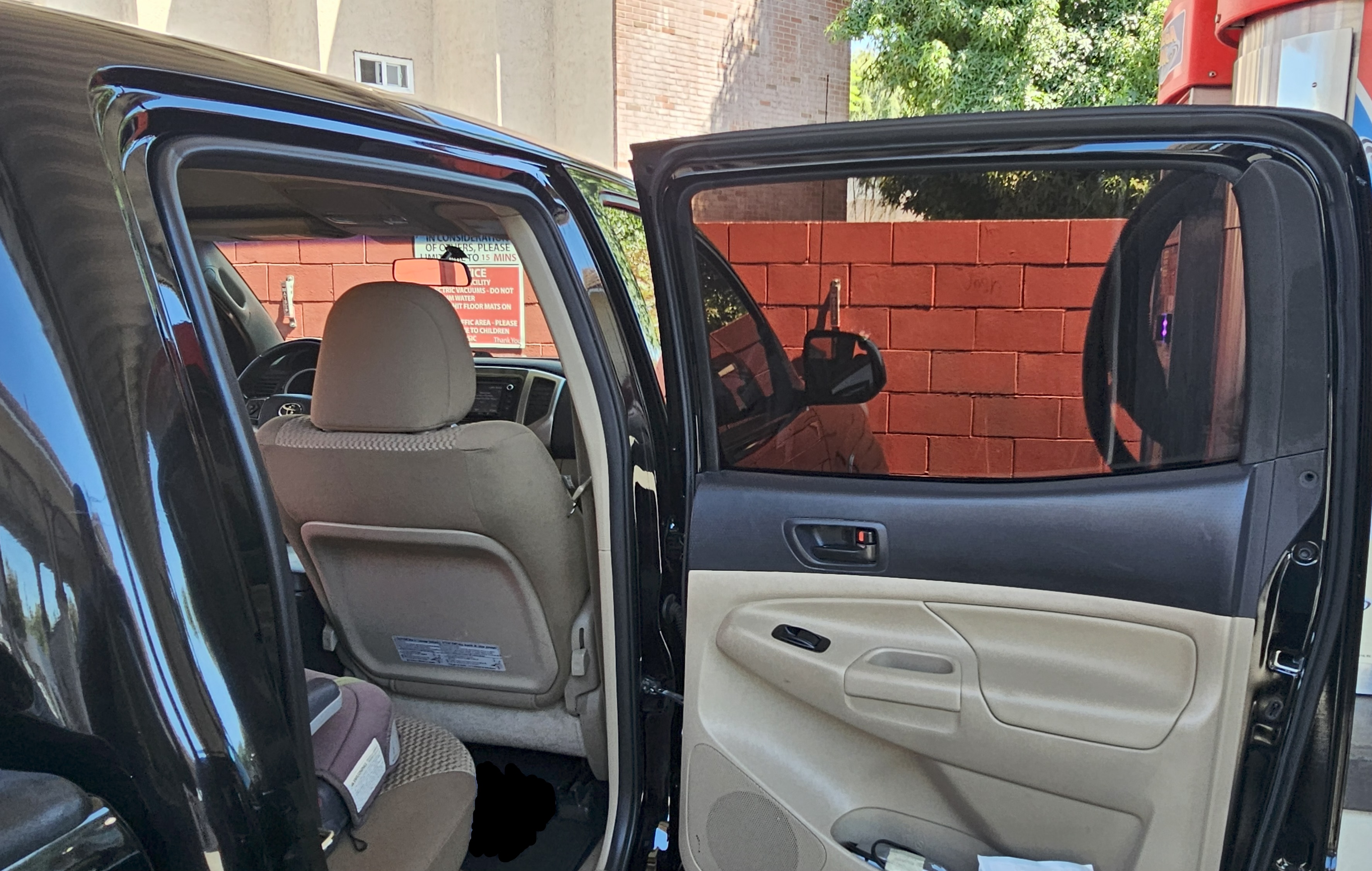 Used 2014 Toyota Tacoma 2WD Double Cab w/ SR5 Package image 26