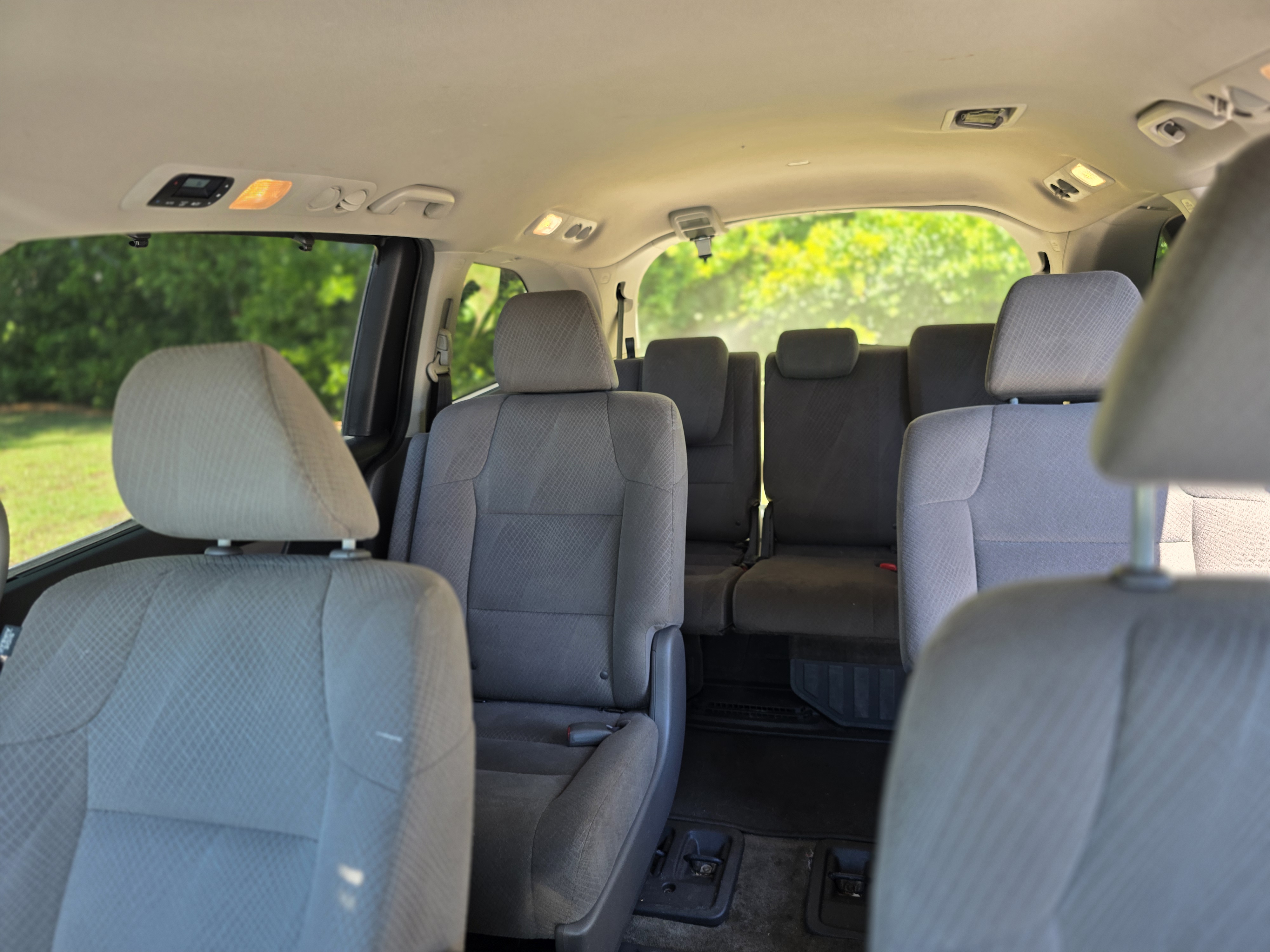 Used 2014 Honda Odyssey EX image 8