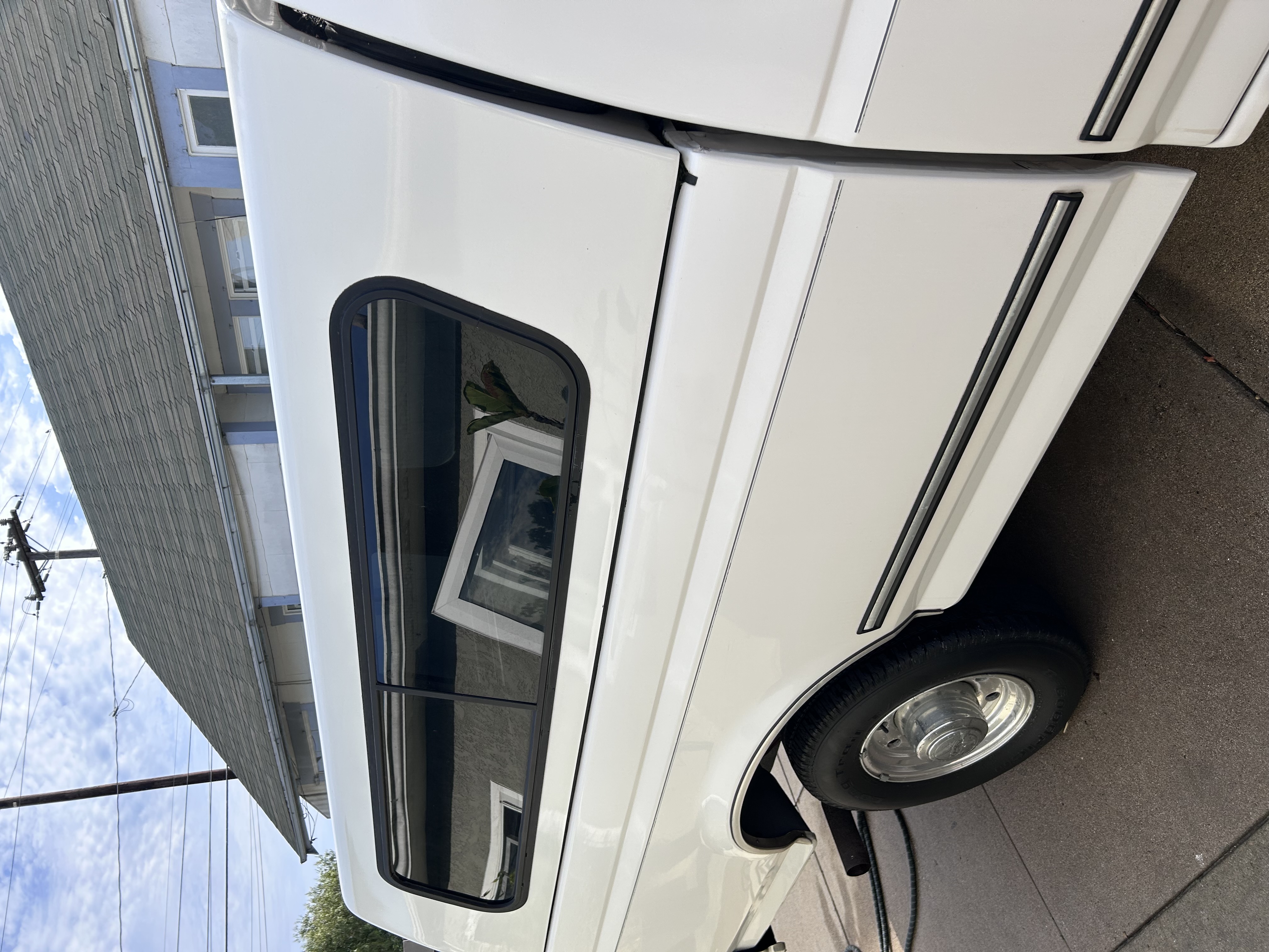 Used 1996 Ford F250 2WD SuperCab image 9