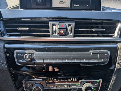 Used 2020 BMW X1 xDrive28i w/ Convenience Package image 16