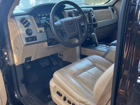 Used 2014 Ford F150 Lariat w/ Equipment Group 502A Luxury image 10