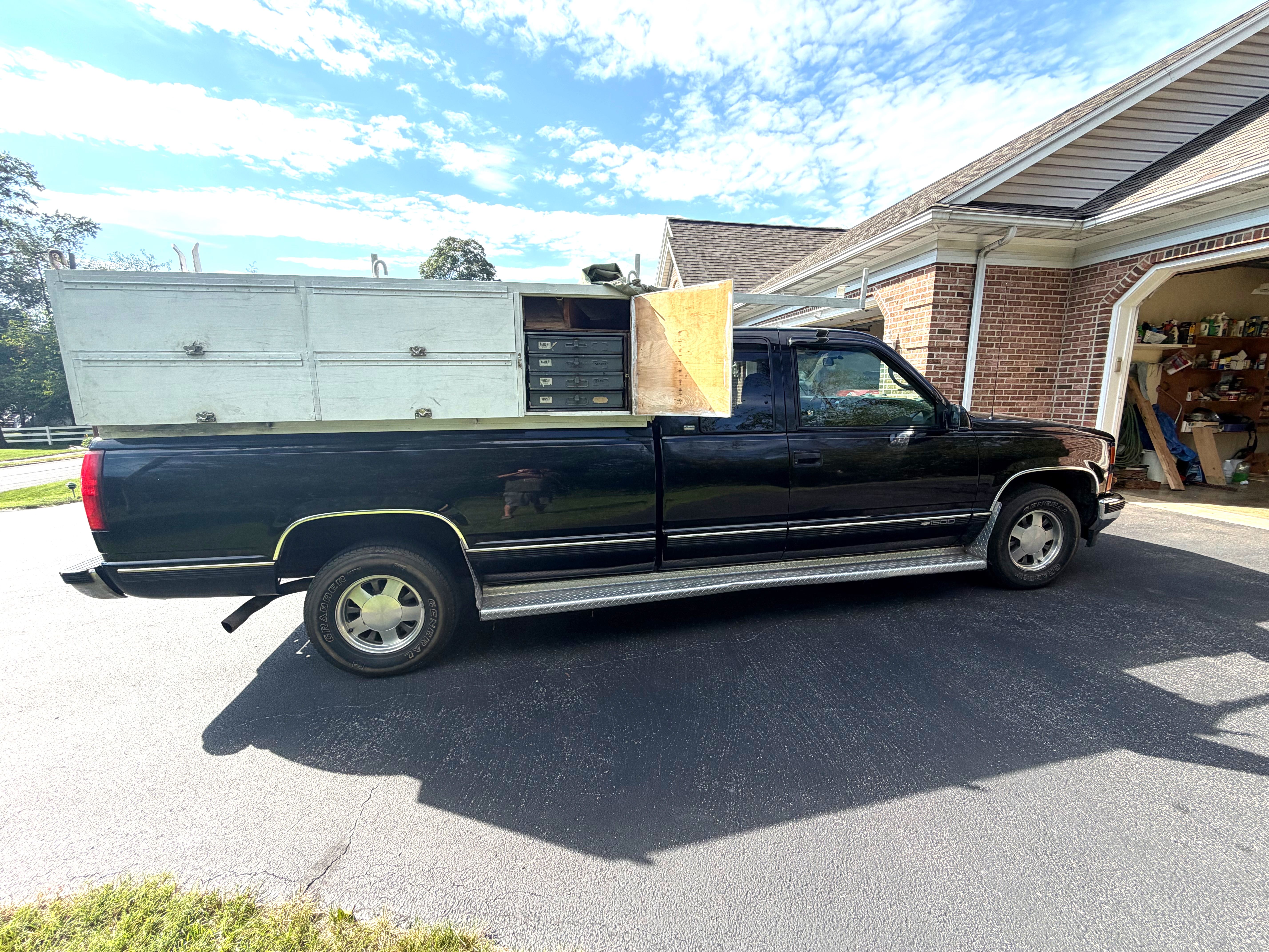 Used 1998 Chevrolet Silverado 1500 2WD Extended Cab w/ Preferred Equipment Group 2 image 1