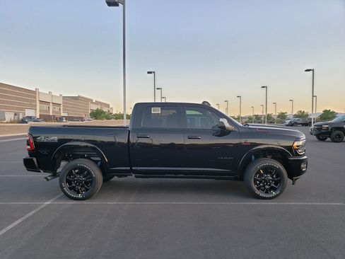 Used 2021 RAM 2500 Limited image 17