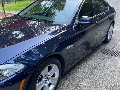 Used 2012 BMW 528i xDrive Sedan AWD/4WD image 5