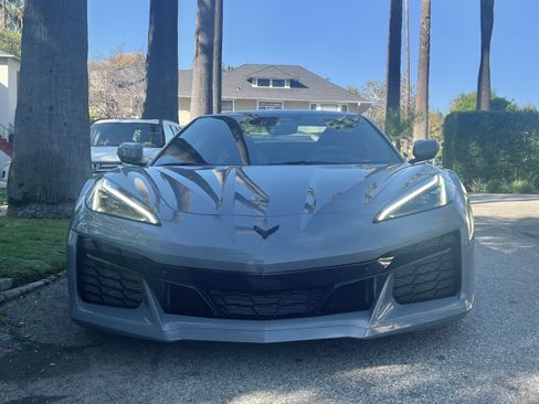 Used 2024 Chevrolet Corvette Z06 w/ Stealth Interior Trim Package image 4