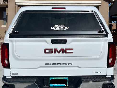 Used 2024 GMC Sierra 1500 SLT w/ SLT Premium Plus Package image 4