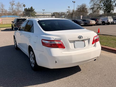 Used 2009 Toyota Camry SE image 10
