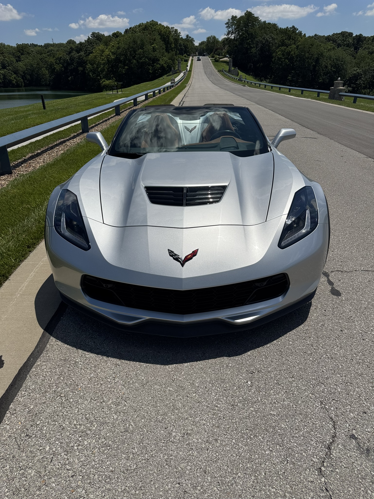 Used 2016 Chevrolet Corvette Z06 w/ 2LZ Preferred Equipment Group RWD image 1