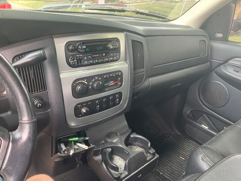Used 2004 Dodge Ram 3500 Truck SLT w/ Trailer Tow Group AWD/4WD image 8