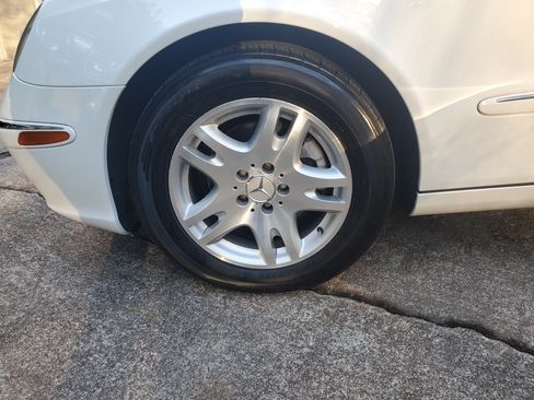 Used 2005 Mercedes-Benz E 320 Wagon image 25