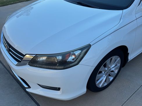 Used 2015 Honda Accord EX-L image 9