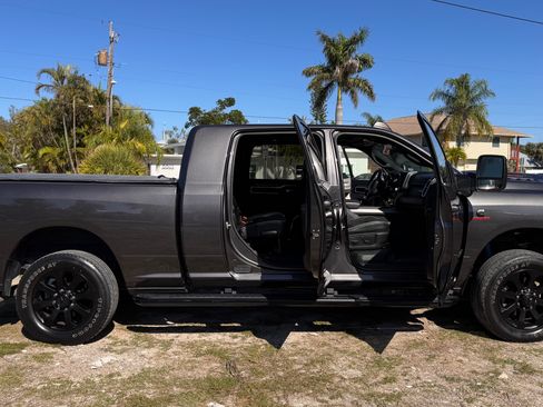 Used 2023 RAM 3500 Laramie image 30