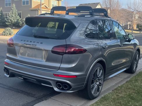 Used 2016 Porsche Cayenne GTS AWD/4WD image 5