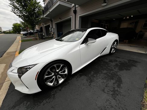 Used 2020 Lexus LC 500 Coupe image 4