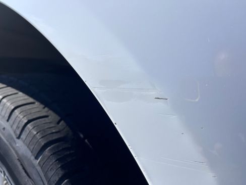 Used 2014 Nissan Frontier SV image 16