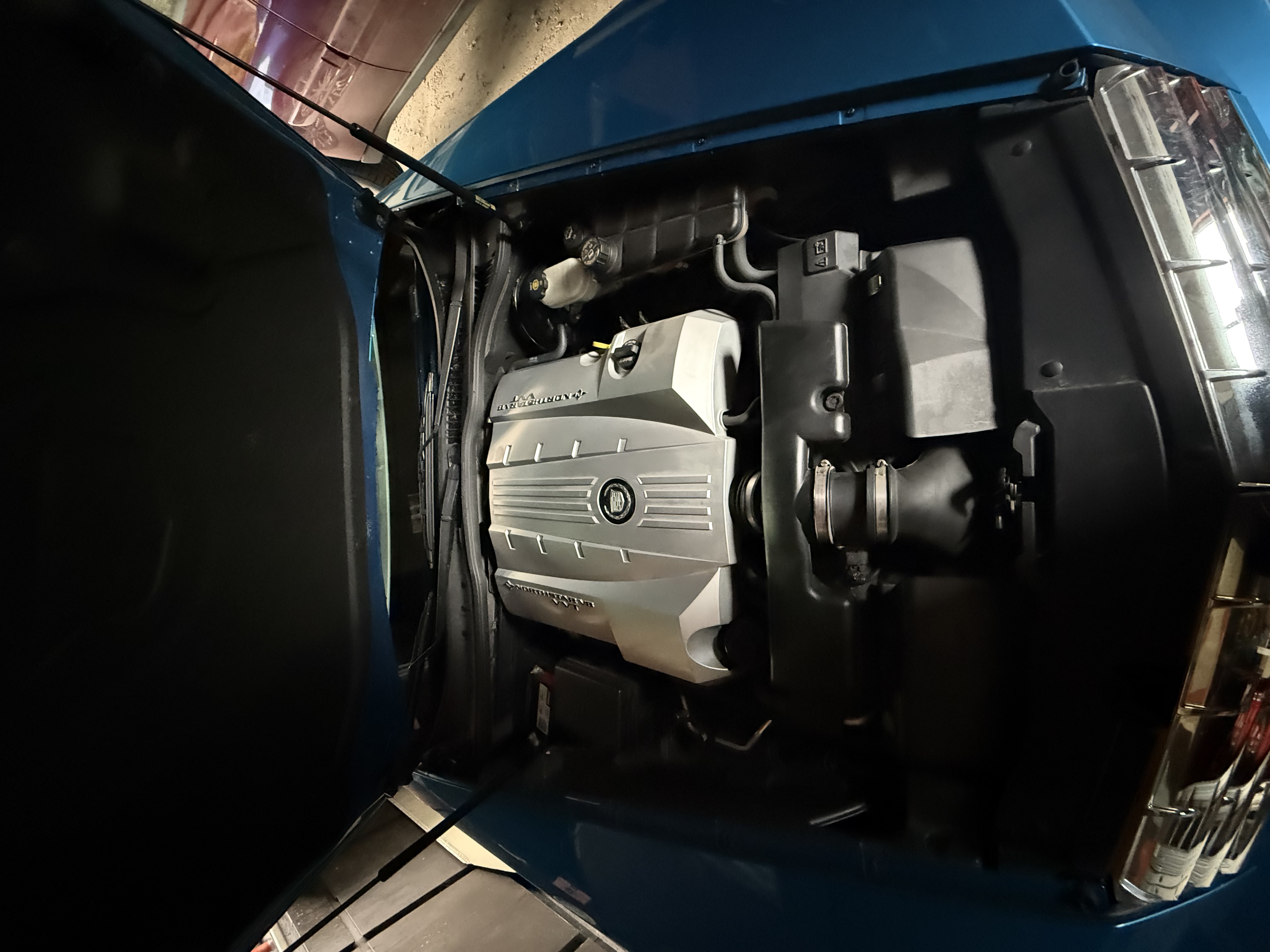 Used 2008 Cadillac XLR RWD image 25