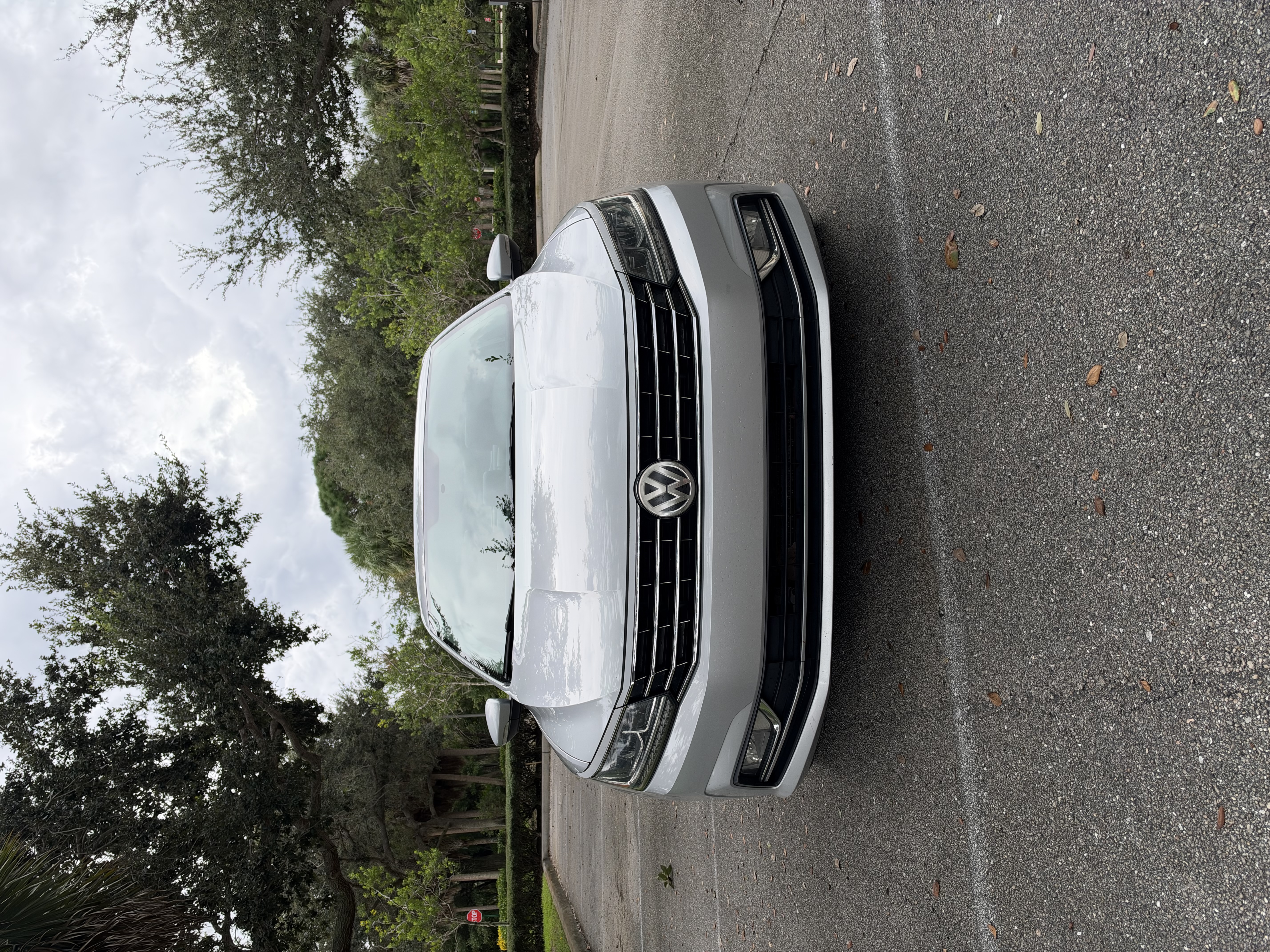 Used 2017 Volkswagen Passat 1.8T SE FWD image 5