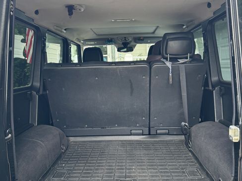 Used 2012 Mercedes-Benz G 550 image 23