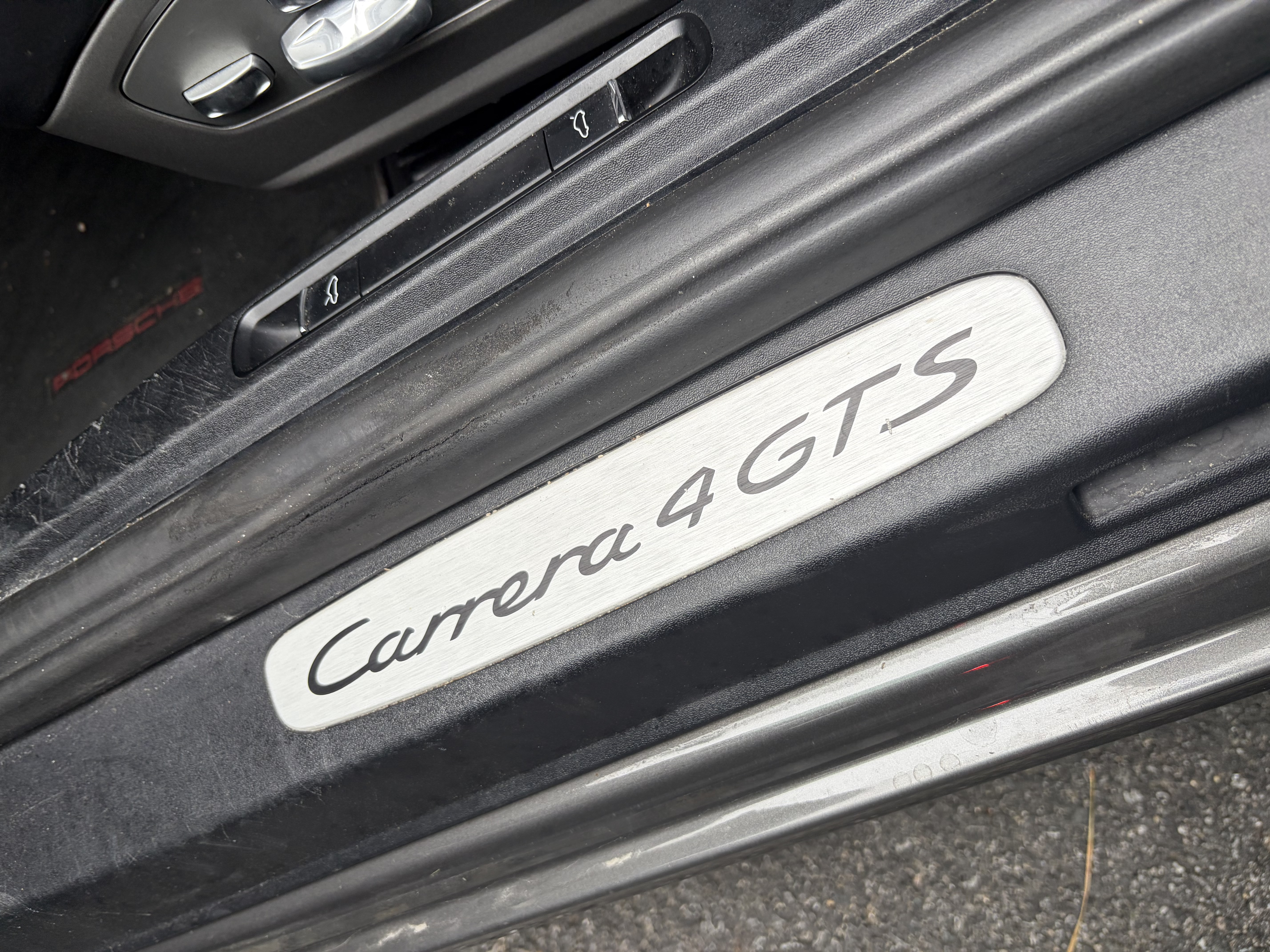 Used 2016 Porsche 911 Carrera 4 GTS AWD/4WD image 4