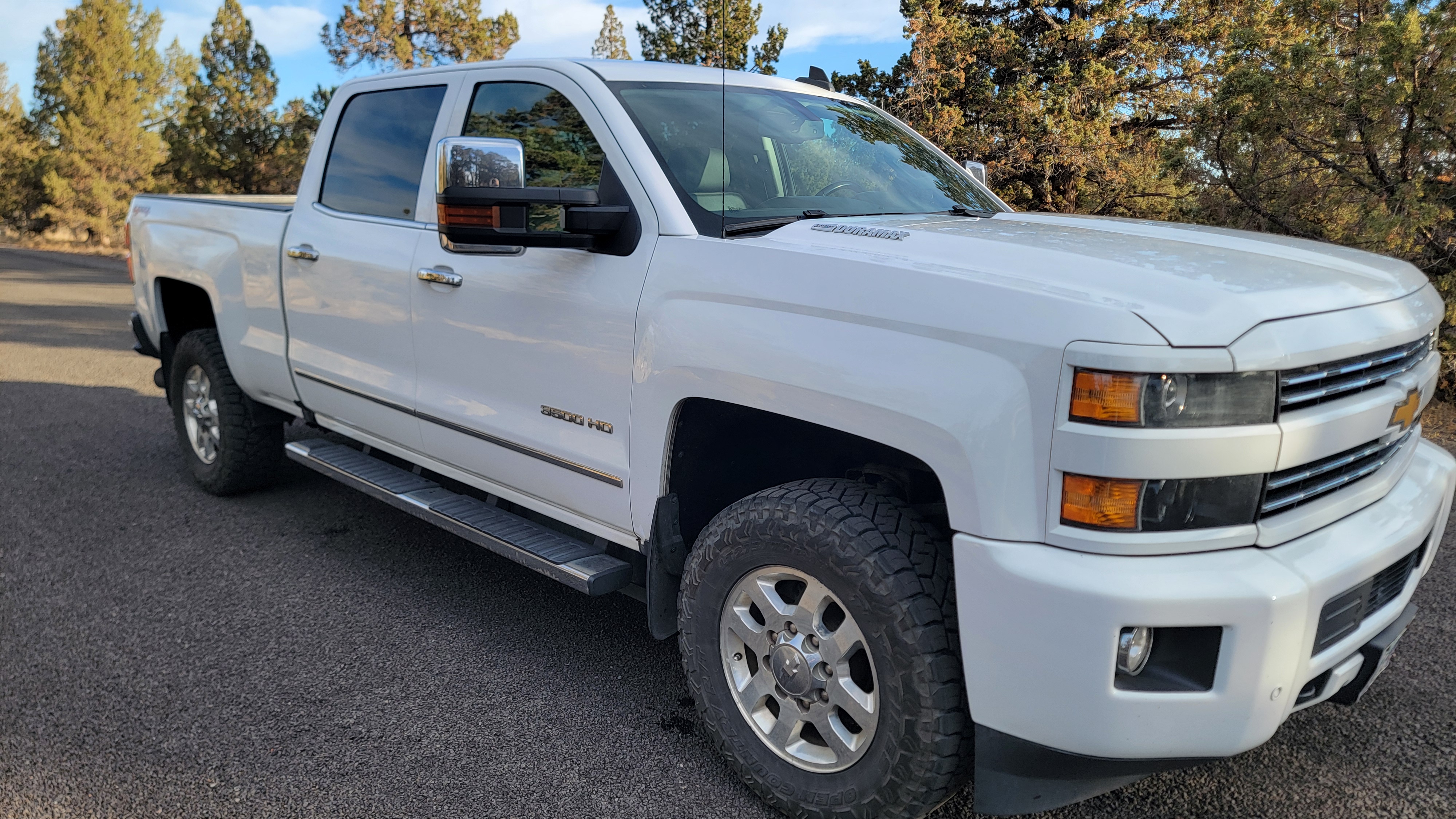 Used 2015 Chevrolet Silverado 3500 LTZ w/ Duramax Plus Package AWD/4WD image 5