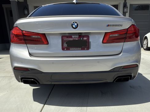 Used 2018 BMW M550i xDrive AWD/4WD image 8