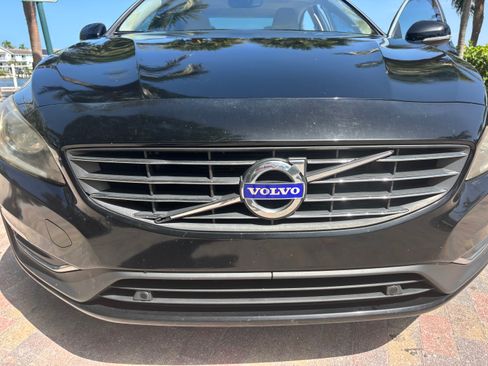 Used 2015 Volvo S60 T5 Premier FWD image 10