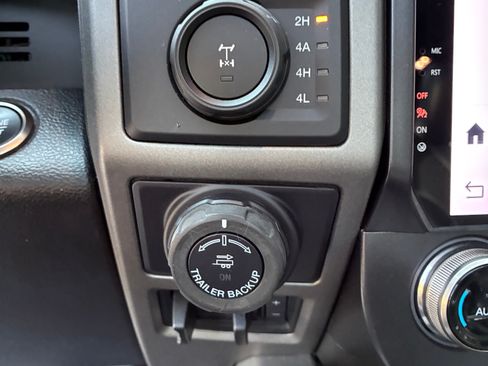 Used 2020 Ford F150 Raptor w/ Equipment Group 802A Luxury AWD/4WD image 26
