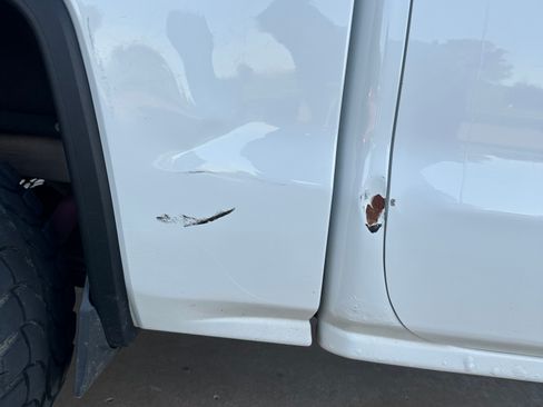 Used 2014 GMC Sierra 1500 SLT w/ All-Terrain Package image 12