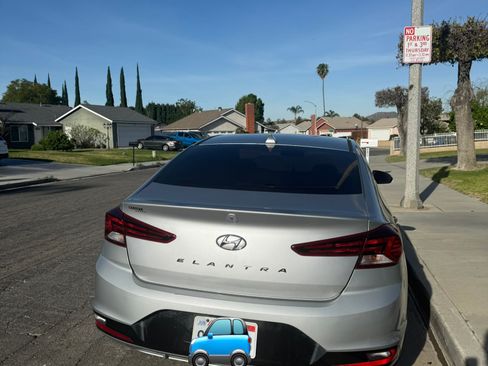 Used 2020 Hyundai Elantra SEL w/ Cargo Package (C1) image 4