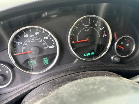 Used 2014 Jeep Wrangler Sport AWD/4WD image 6