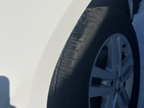 Used 2016 Mercedes-Benz GL 450 4MATIC image 13