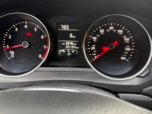 Used 2016 Volkswagen Jetta S FWD image 9