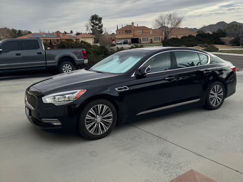 Used 2016 Kia K900 Luxury w/ Luxury VIP Package image 8