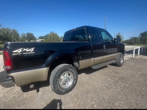 Used 2000 Ford F250 4x4 SuperCab Super Duty image 6