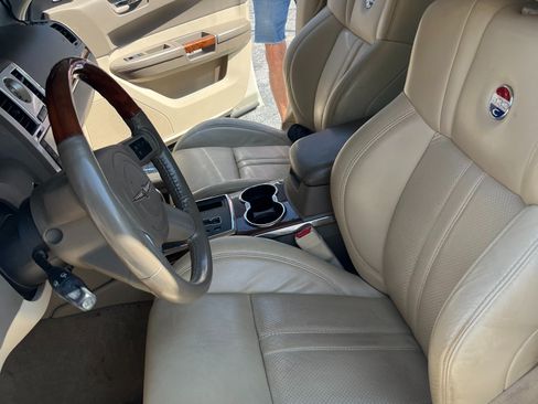 Used 2008 Chrysler 300 C RWD image 12
