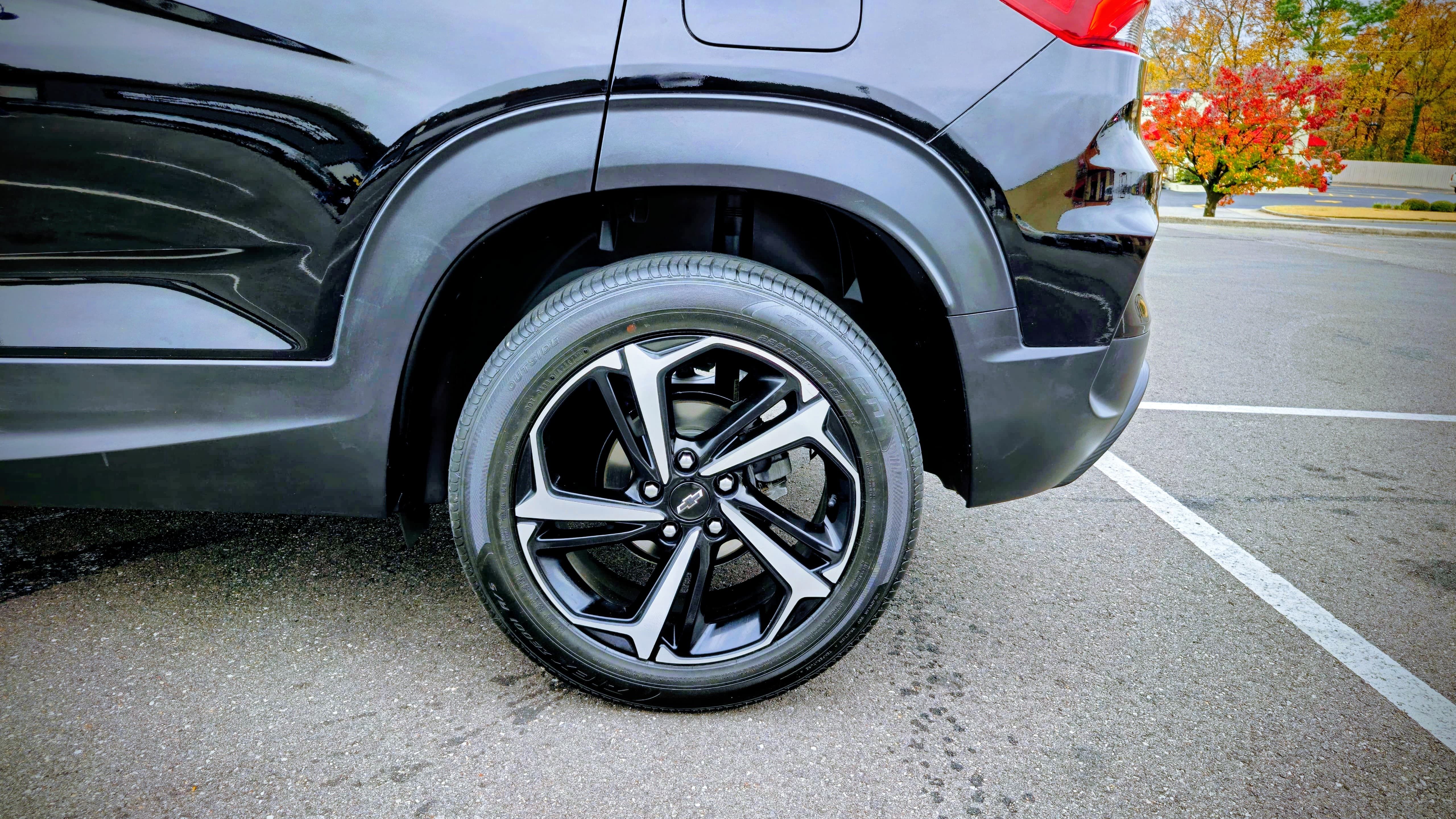 Used 2021 Chevrolet TrailBlazer RS w/ Technology Package FWD image 10