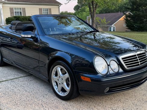 Used 2002 Mercedes-Benz CLK 55 AMG Cabriolet image 9
