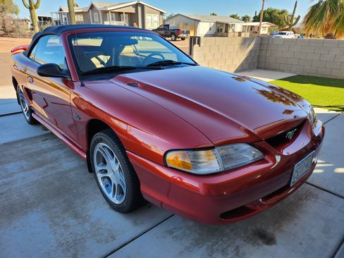 Used 1997 Ford Mustang GT image 2