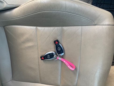 Used 2013 Mercedes-Benz E 350 Coupe image 11