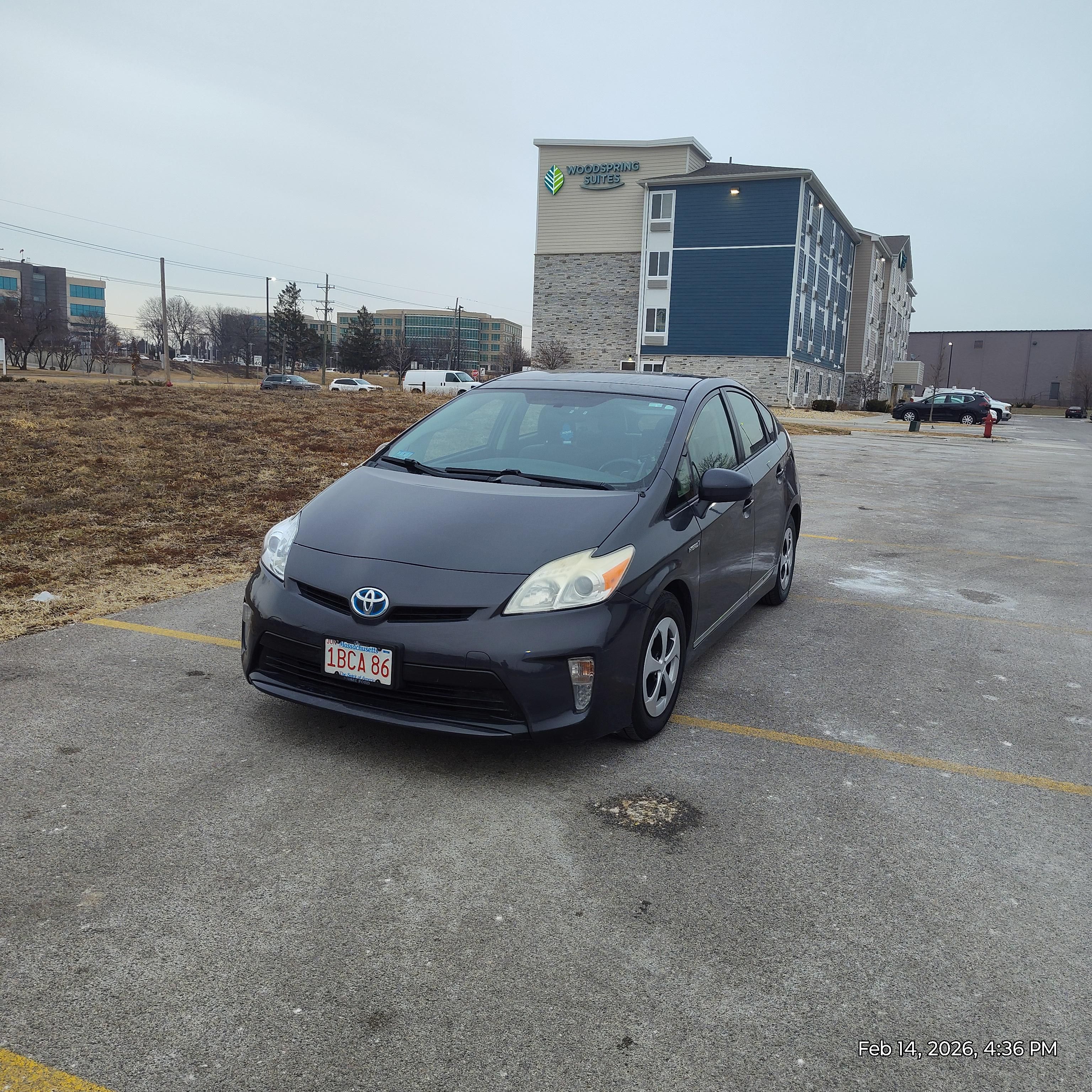 Used 2012 Toyota Prius Three w/ Solar Roof Pkg FWD image 11