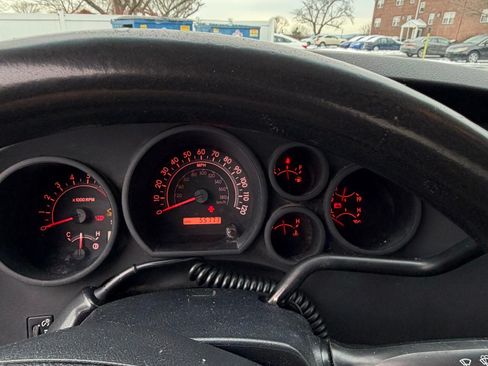 Used 2010 Toyota Tundra 4x4 Regular Cab Long Bed image 14