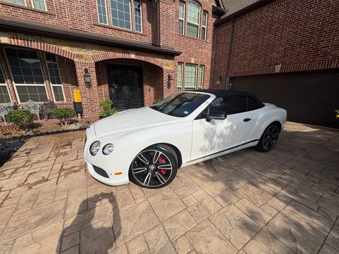 Used 2013 Bentley Continental GT AWD/4WD image 32
