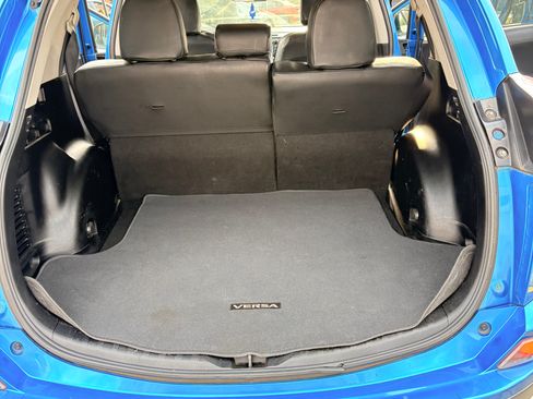 Used 2016 Toyota RAV4 LE image 8