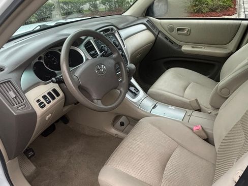Used 2007 Toyota Highlander Sport FWD image 13