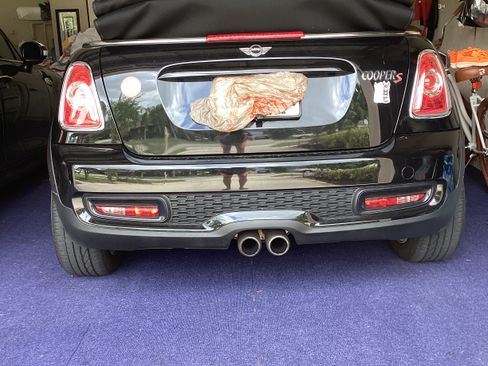 Used 2012 MINI Cooper S w/ Cold Weather Pkg image 4